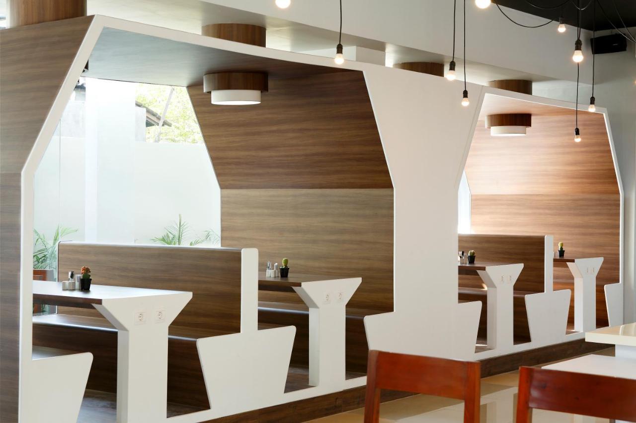 Berry Biz Hotel Sunset Road Семиньяк Экстерьер фото